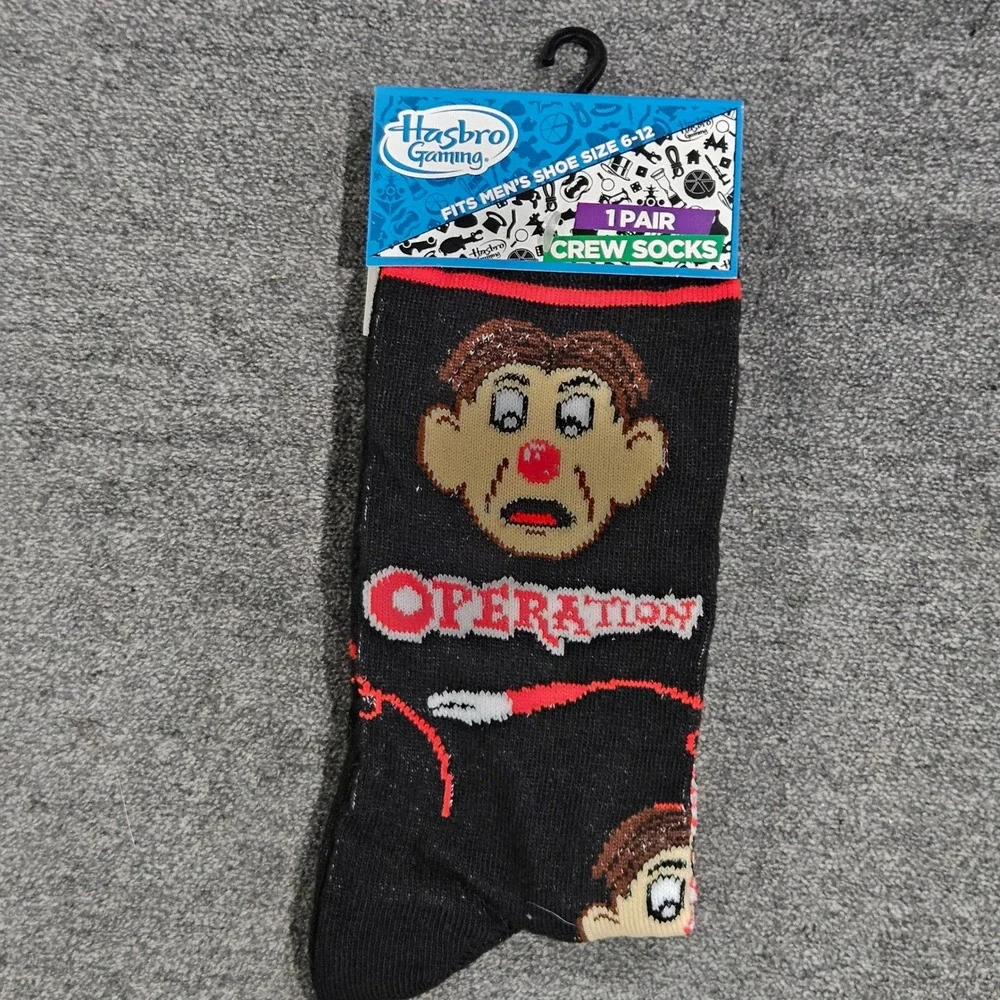 Hasbro Gaming‎ Operation Board Game Crew Socks Mens Size 6-12 Black
